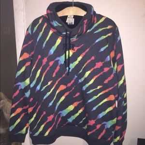 VS sweatshirt with raised collar and drawstrings